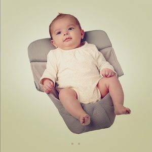 SOLD Ergobaby Easy Snug Infant Insert
